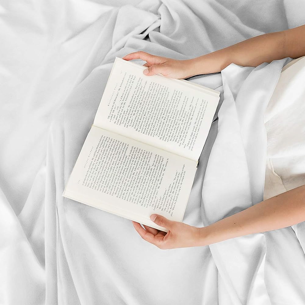 Ultra-Soft 4-Piece Ultra Soft & Comfy Hotel Luxury Sheet Set - Full Size Cooling Bed Sheet Fits 8"-16" Mattresses, White - Cooling Hotel Quality Bedding Sheets and Pillowcases Detail